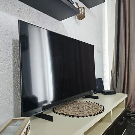 Estia Seaview * Golem (Tirana)
