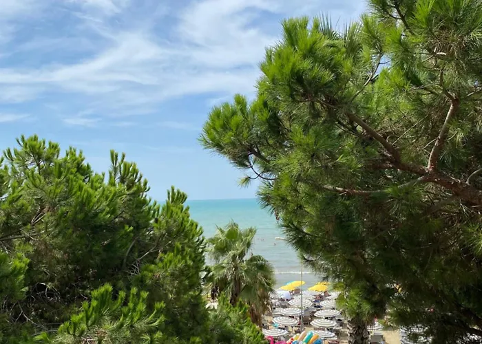 Estia Seaview Golem (Tirana)