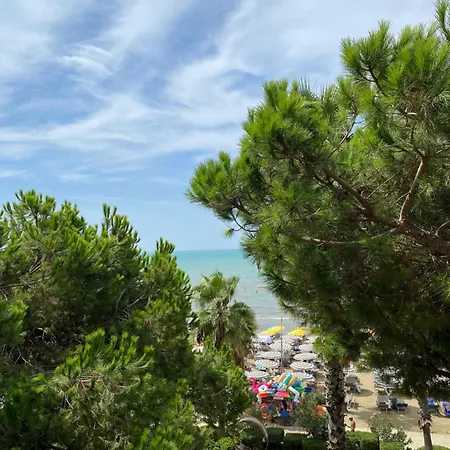 Estia Seaview Golem (Tirana)