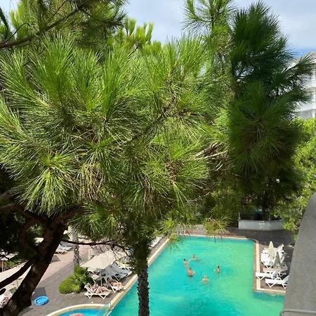 Estia Seaview